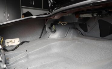 Pontiac-Firebird-1976-Starlight-Black-Red-9