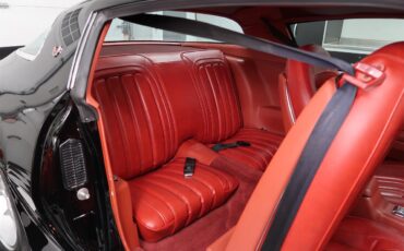 Pontiac-Firebird-1976-Starlight-Black-Red-91