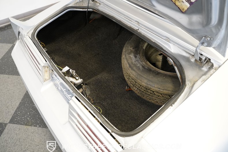 Pontiac-Firebird-1977-Silver-Red-15