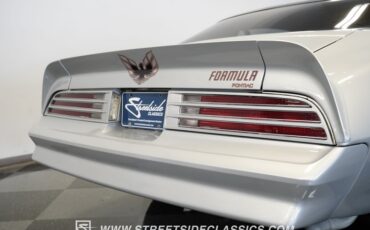 Pontiac-Firebird-1977-Silver-Red-19