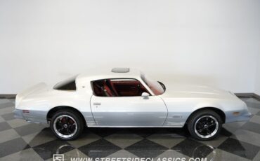 Pontiac-Firebird-1977-Silver-Red-22