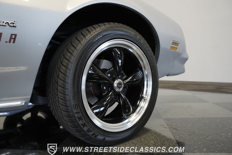 Pontiac-Firebird-1977-Silver-Red-26