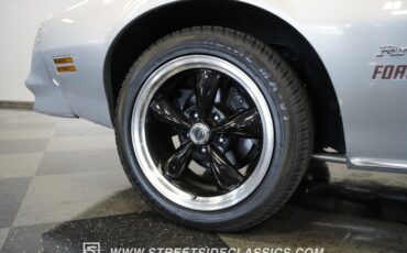 Pontiac-Firebird-1977-Silver-Red-7