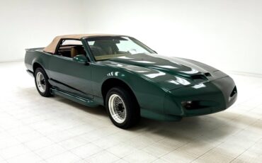 Pontiac-Firebird-1992-Dark-Jade-Green-Meta-Tan-1