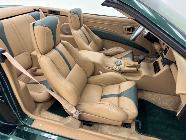 Pontiac-Firebird-1992-Dark-Jade-Green-Meta-Tan-39