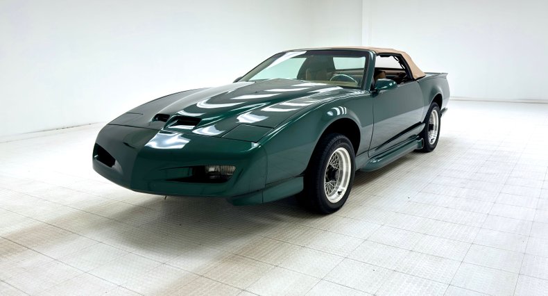 Pontiac-Firebird-1992-Dark-Jade-Green-Meta-Tan-5