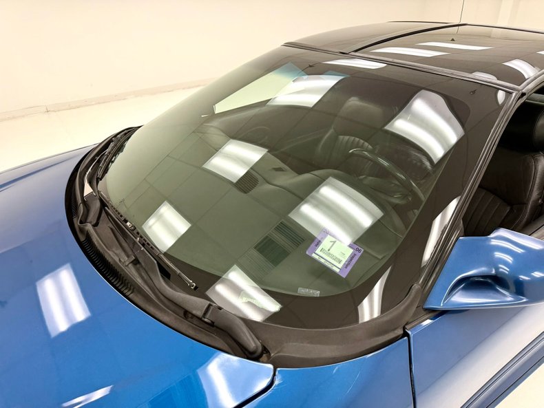 Pontiac-Firebird-1994-Quasar-Blue-Ebony-11