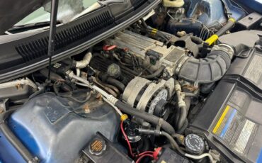 Pontiac-Firebird-1994-Quasar-Blue-Ebony-28