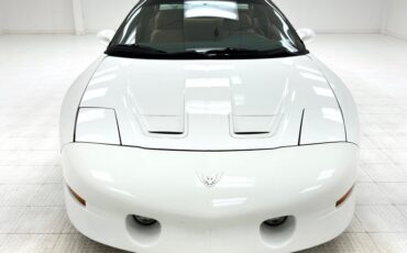 Pontiac-Firebird-1994-White-Tan-14