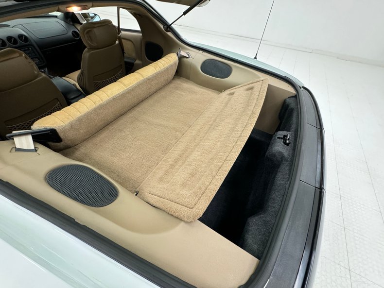 Pontiac-Firebird-1994-White-Tan-2