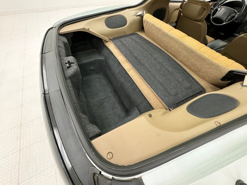 Pontiac-Firebird-1994-White-Tan-29