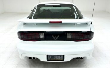 Pontiac-Firebird-1994-White-Tan-3