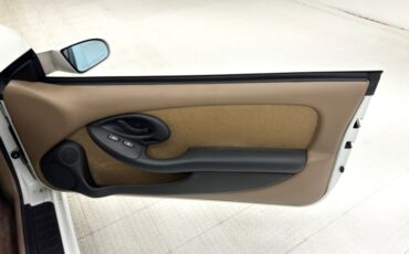 Pontiac-Firebird-1994-White-Tan-32