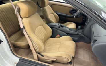 Pontiac-Firebird-1994-White-Tan-36