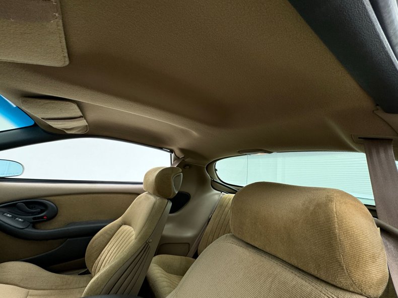 Pontiac-Firebird-1994-White-Tan-47