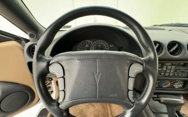 Pontiac-Firebird-1994-White-Tan-8