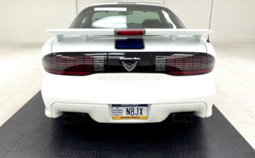 Pontiac-Firebird-1994-White-White-3