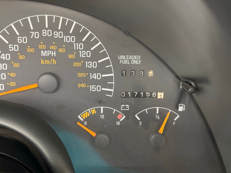 Pontiac-Firebird-1994-White-White-37