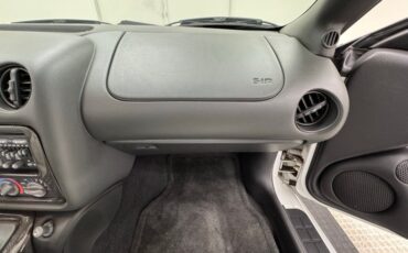 Pontiac-Firebird-1994-White-White-39