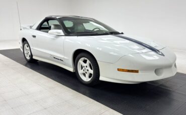 Pontiac-Firebird-1994-White-White-6