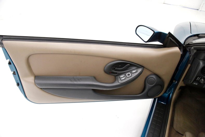 Pontiac-Firebird-1995-Medium-Teal-Blue-Met-Beige-6