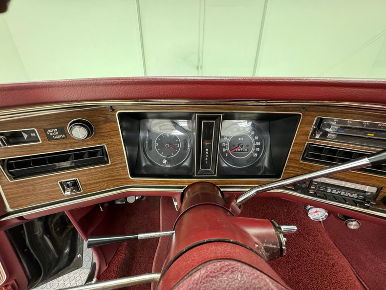 Pontiac-Grandville-1973-Starlight-Black-Oxblood-18