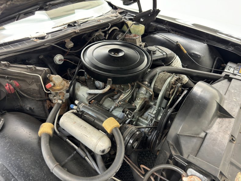 Pontiac-Grandville-1973-Starlight-Black-Oxblood-28