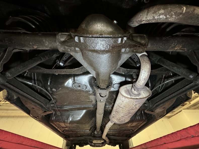 Pontiac-Grandville-1973-Starlight-Black-Oxblood-45