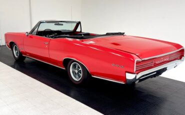 Pontiac-Gto-1966-Montero-Red-Black-11