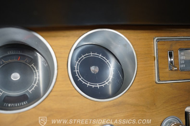 Pontiac-Gto-1966-Montero-Red-Black-13