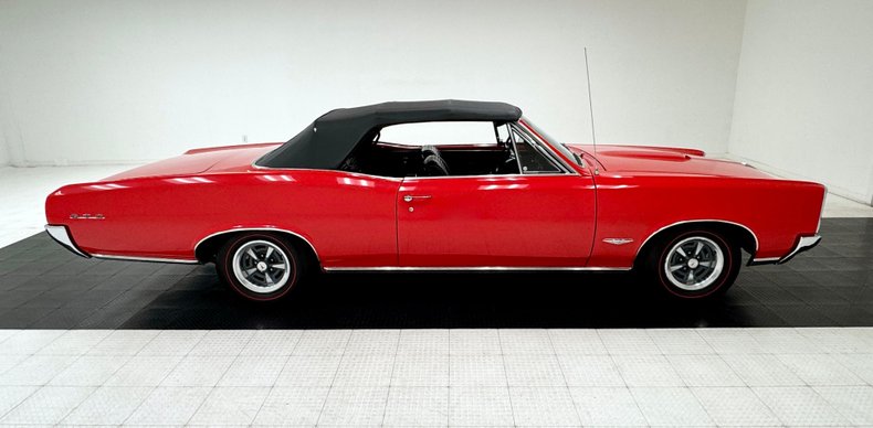 Pontiac-Gto-1966-Montero-Red-Black-14