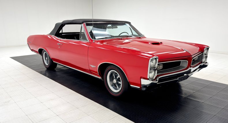 Pontiac-Gto-1966-Montero-Red-Black-15