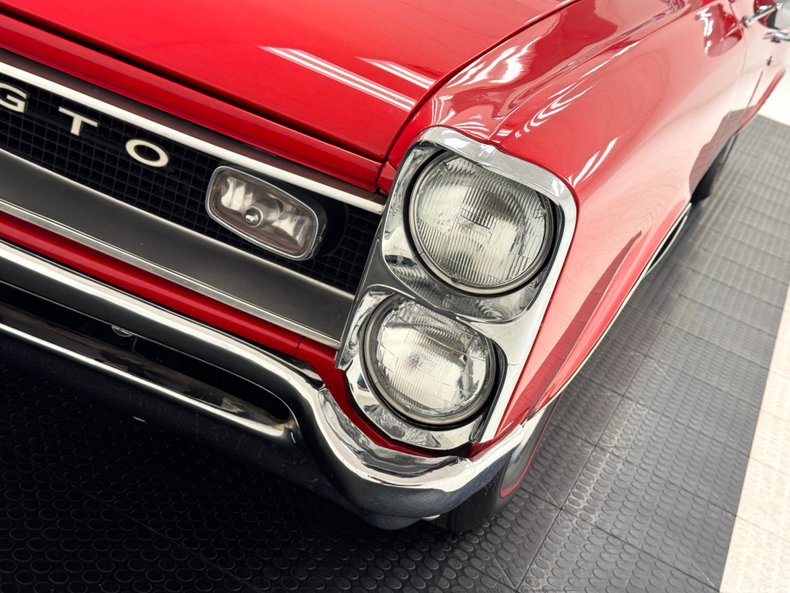Pontiac-Gto-1966-Montero-Red-Black-18