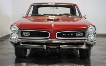 Pontiac-Gto-1966-Montero-Red-Black-20