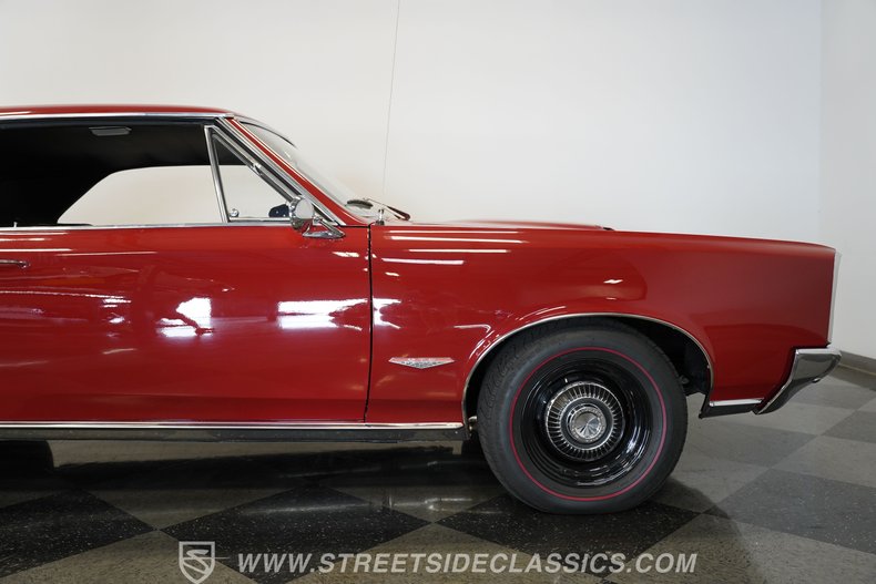 Pontiac-Gto-1966-Montero-Red-Black-22