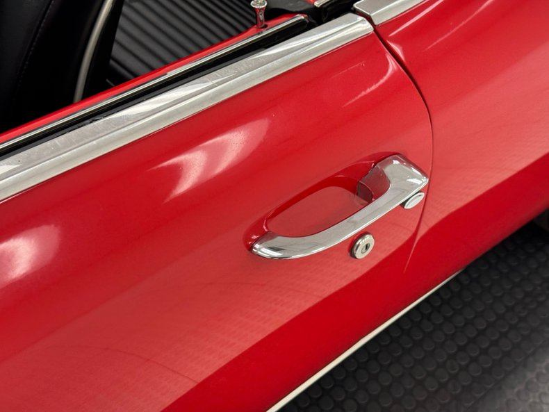 Pontiac-Gto-1966-Montero-Red-Black-22