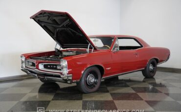 Pontiac-Gto-1966-Montero-Red-Black-23