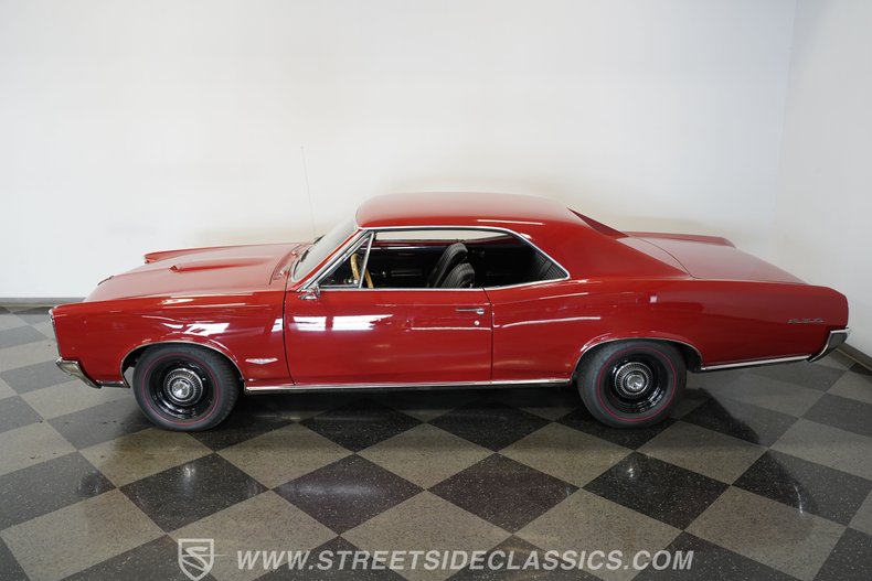 Pontiac-Gto-1966-Montero-Red-Black-25