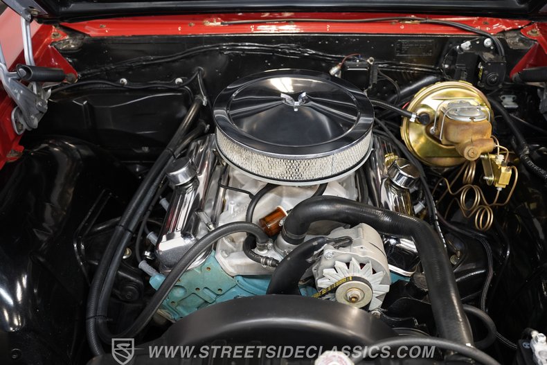 Pontiac-Gto-1966-Montero-Red-Black-3