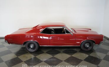 Pontiac-Gto-1966-Montero-Red-Black-31