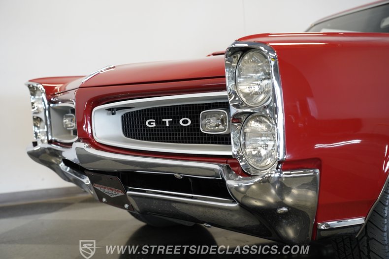 Pontiac-Gto-1966-Montero-Red-Black-35