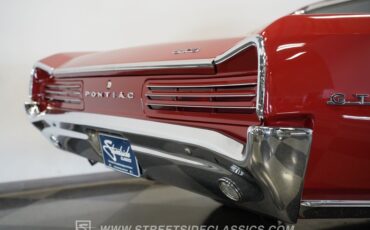 Pontiac-Gto-1966-Montero-Red-Black-38