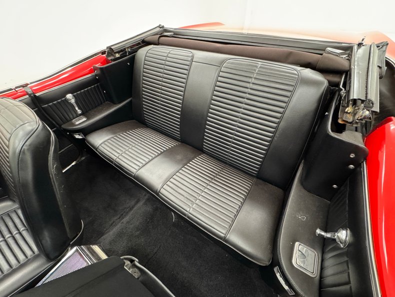 Pontiac-Gto-1966-Montero-Red-Black-43