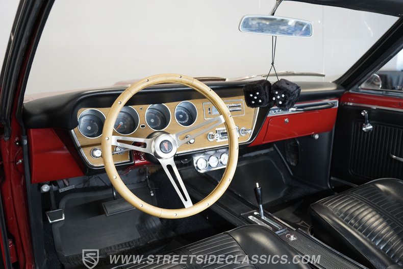 Pontiac-Gto-1966-Montero-Red-Black-44