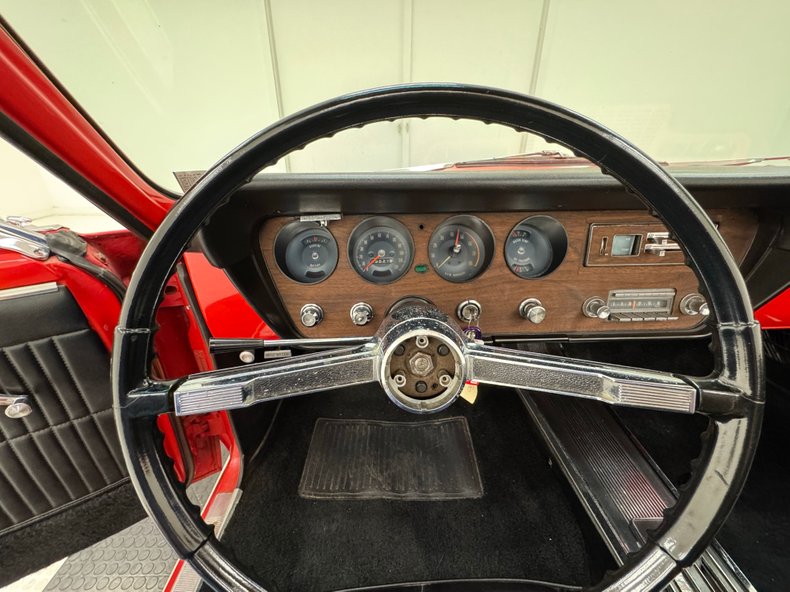 Pontiac-Gto-1966-Montero-Red-Black-5