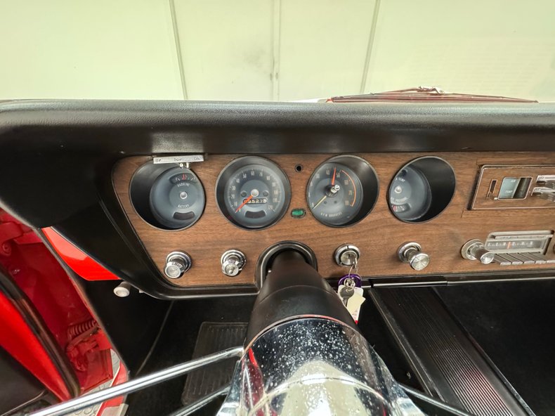 Pontiac-Gto-1966-Montero-Red-Black-6