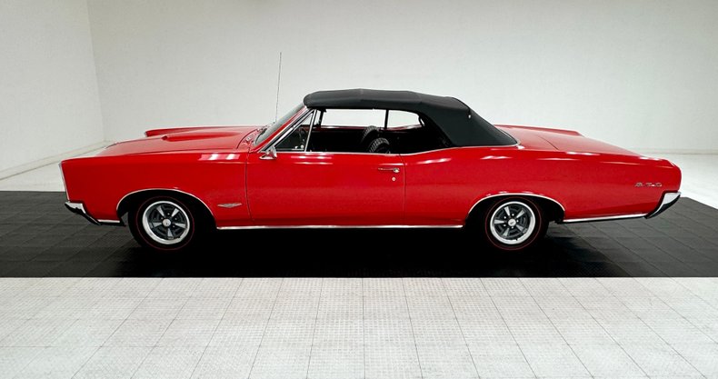 Pontiac-Gto-1966-Montero-Red-Black-8