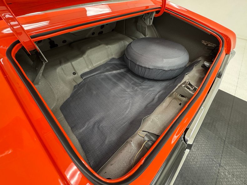 Pontiac-Gto-1969-Carousel-Red-Black-10