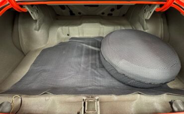 Pontiac-Gto-1969-Carousel-Red-Black-11