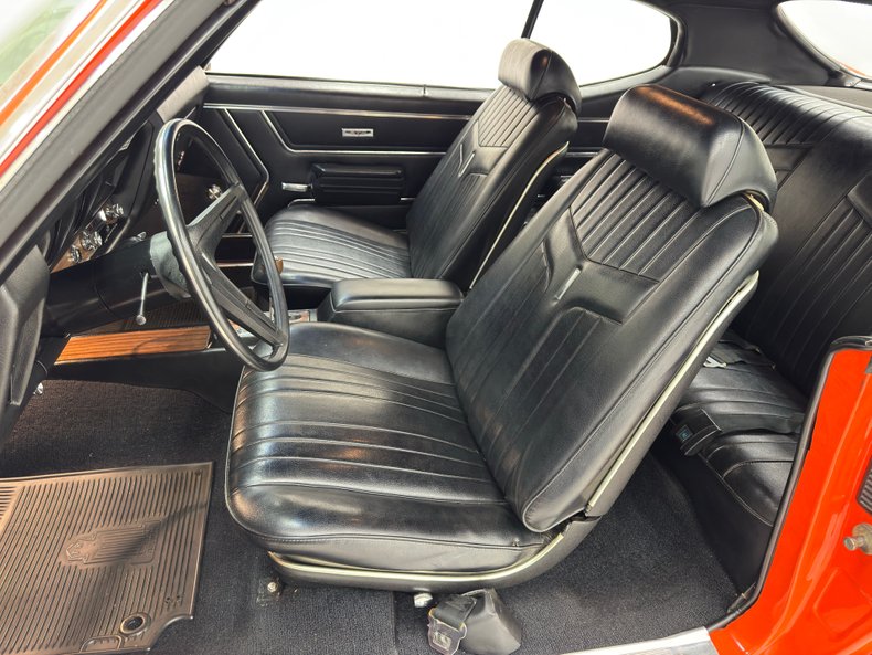 Pontiac-Gto-1969-Carousel-Red-Black-15